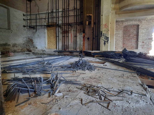 Тече усилен ремонт в читалище “Светлина“ в Шипка