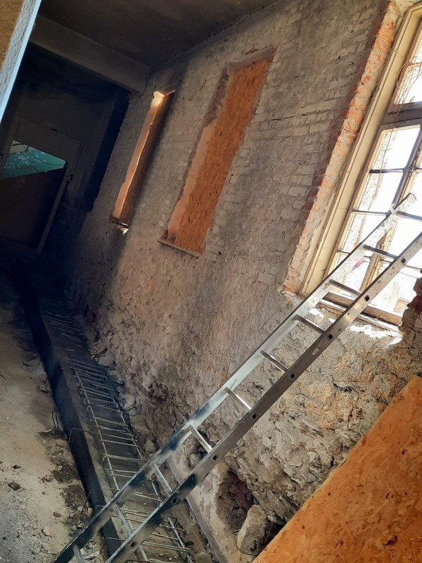 Тече усилен ремонт в читалище “Светлина“ в Шипка