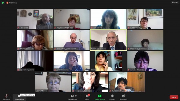 Директори на образователни институции участваха в онлайн дискусия