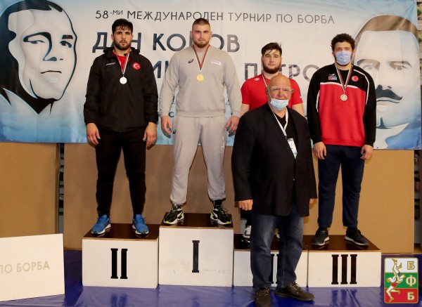 Радослав Георгиев с шампионска титла от турнира “Дан Колов - Никола Петров“