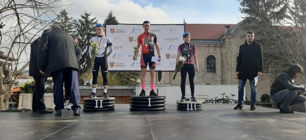 Лястовиците в челната тройка на поредното велосъстезание