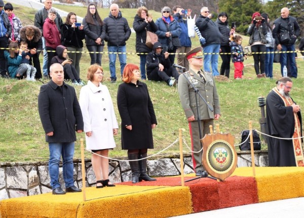 36 млади войници положиха своята клетва край Паметника на свободата