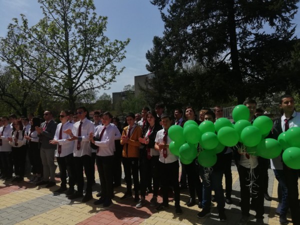 Поздравления от Кмета за 96 години ПГ „Иван Хаджиенов“