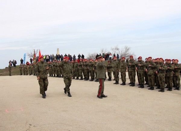 36 млади войници положиха своята клетва край Паметника на свободата