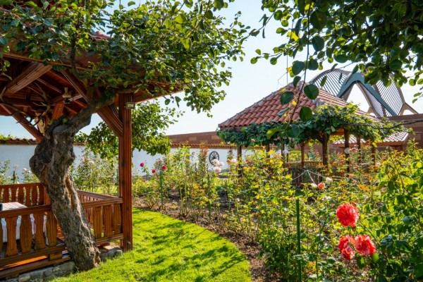 Дамасцена очаква своите гости и през празничните дни