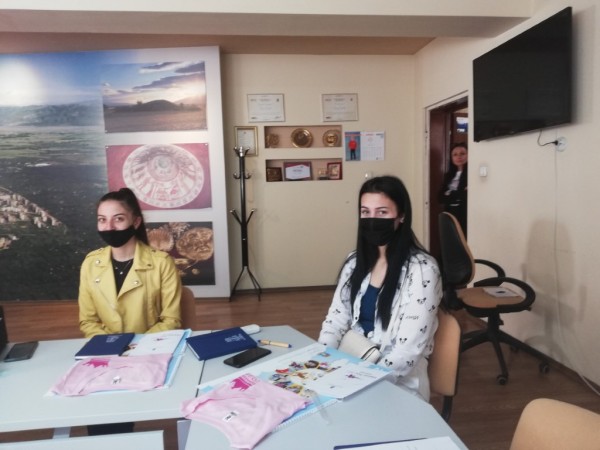 Първа среща на Кмета с кандидатките за Царица Роза 2021