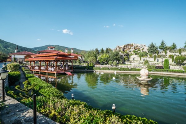 Дамасцена очаква своите гости и през празничните дни