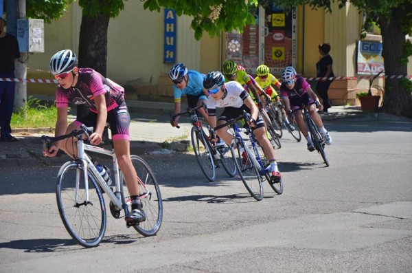 Казанлъшките колоездачни клубове с множество медали от две състезания