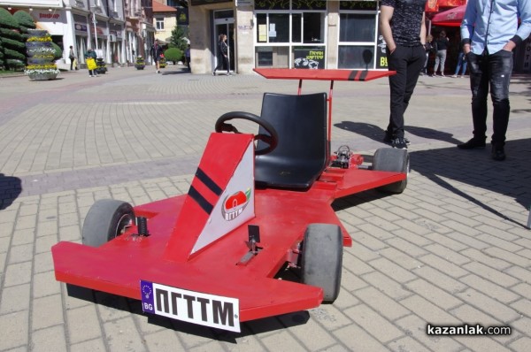 7 училища се представят днес в панорама на средното образование в Казанлък