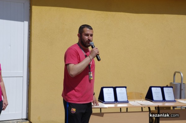 Отборите на СУ „Екзарх Антим I” и ПГТТМ победиха в състезанието по безопасност на движението