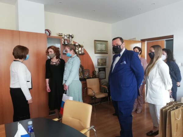 Кметът към чуждестранното жури за избора на Царица Роза 2021: Поканата ни е начин да възстановим контакт с побратимените градове