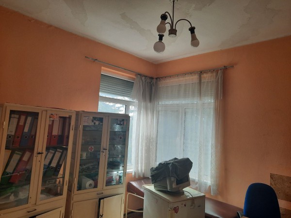 Здравната служба в Шипка вече обновена и работи