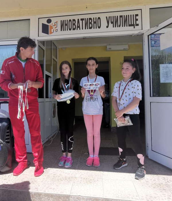 С празничен крос учениците на ОУ “Св. Паисий Хилендрски“ отбелязаха 24 май