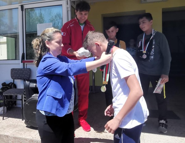 С празничен крос учениците на ОУ “Св. Паисий Хилендрски“ отбелязаха 24 май