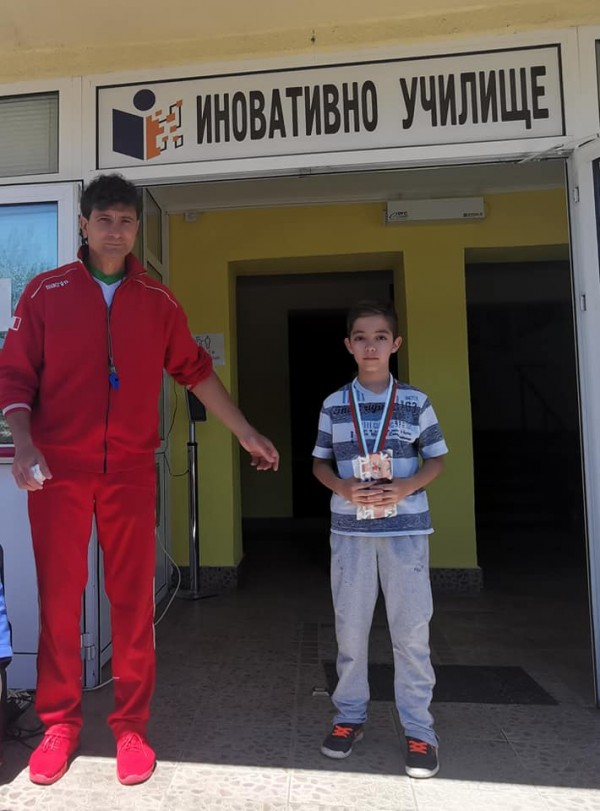 С празничен крос учениците на ОУ “Св. Паисий Хилендрски“ отбелязаха 24 май