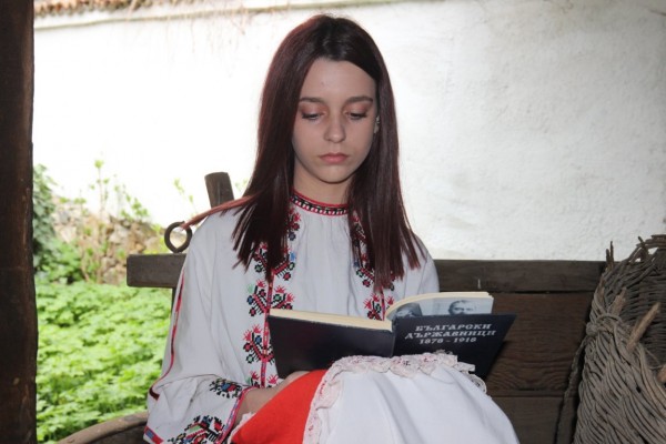 Казанлъчани създадоха песен за 24 май