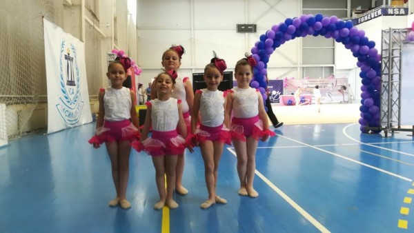 Шампионска и вицешампионска титла, и още куп медали за грациите ни