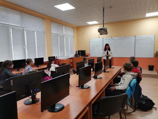 „Час на отворени врати” в Основно училище “Георги Кирков“