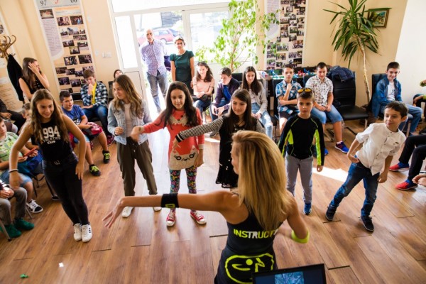 Лятна академия по програмиране и роботика