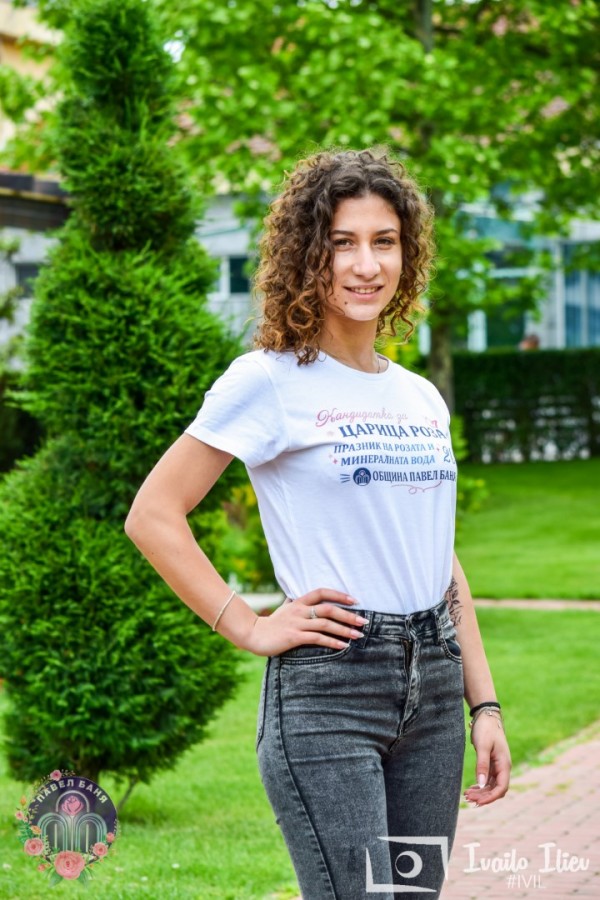 Вижте кои са претендентките за Царица Роза Павел баня