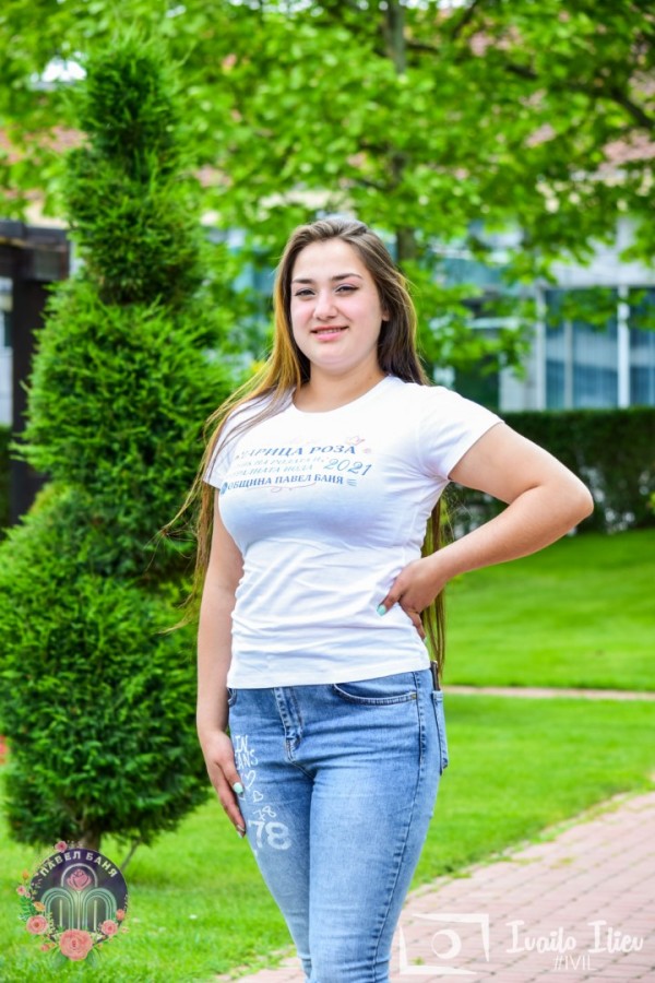 Вижте кои са претендентките за Царица Роза Павел баня