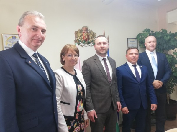 Кметът на Казанлък към делегациите от побратимени градове: Да възстановим добрите инициативи