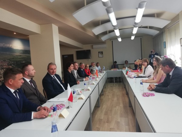 Кметът на Казанлък към делегациите от побратимени градове: Да възстановим добрите инициативи