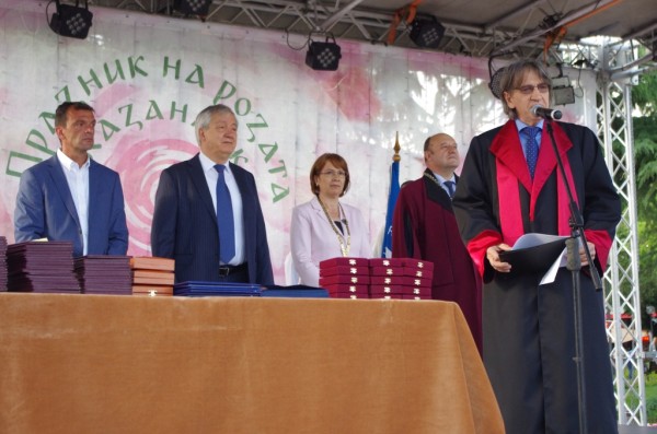 Кметът Галина Стоянова бе удостоена със златен медал от Технически университет - София