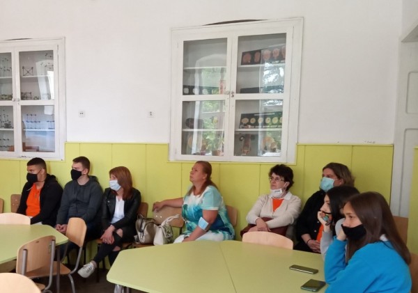 ПХГ „Св. Св. Кирил и Методий“ домакин на партньорска среща по програма „Иновации в действие“