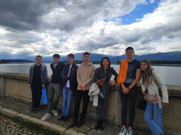 ПХГ „Св. Св. Кирил и Методий“ домакин на партньорска среща по програма „Иновации в действие“