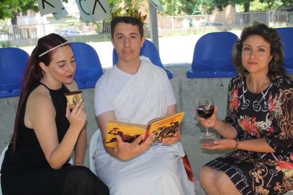 Иновативен кабинет на открито представиха в ПГЛПТ