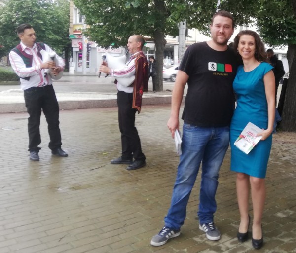 ПП „Възраждане“ откри регионалната си предизборна кампания в гр. Казанлък