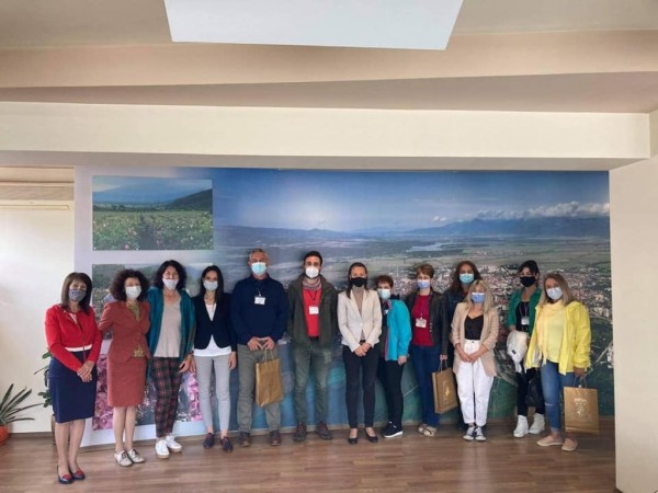 ПГ „Иван Хаджиенов“ – разказ за България!