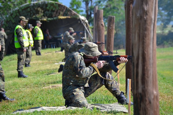 В Казанлък се проведоха състезания по военен трибой и „Най-добър снайперски тим”