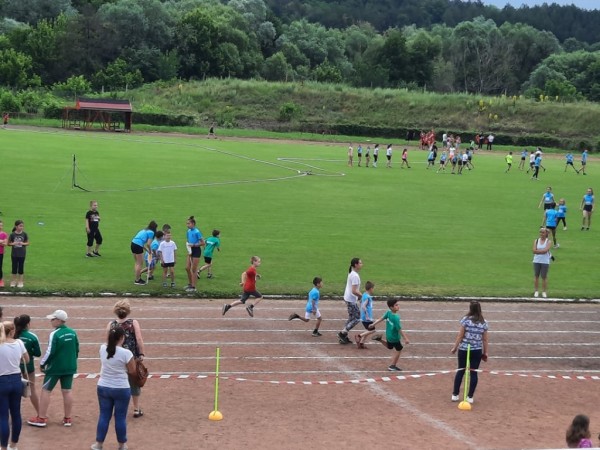 Рекорден брой деца от цяла България се радваха на състезанията за “Купа Роза 2021“ в Казанлък