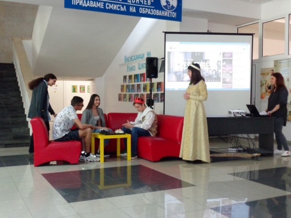 Ученици и учители от ПХГ „Св. Св. Кирил и Методий“ гостуваха в Добрич