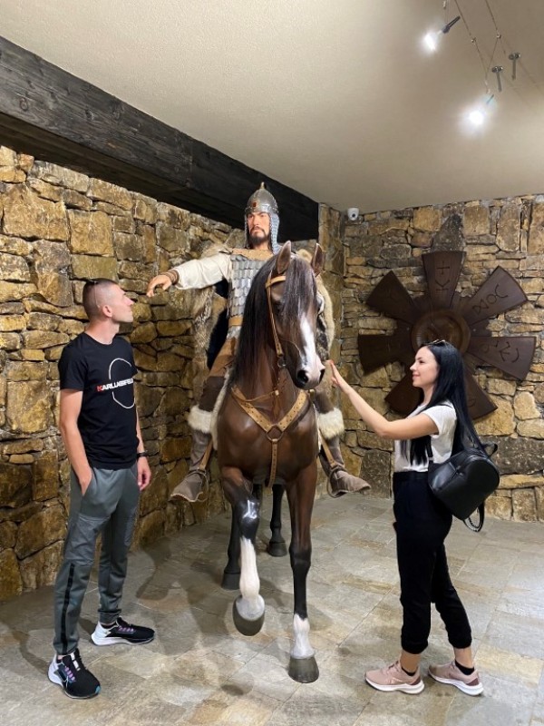 Ученици и учители от ПХГ „Св. Св. Кирил и Методий“ гостуваха в Добрич