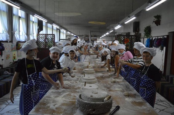 Четвъртокласници приключиха учебната година със забавна екскурзия