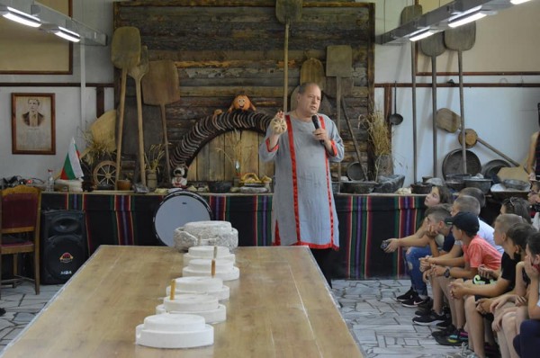 Четвъртокласници приключиха учебната година със забавна екскурзия