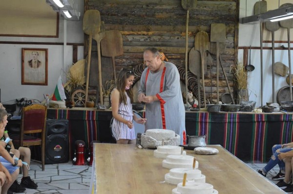 Четвъртокласници приключиха учебната година със забавна екскурзия