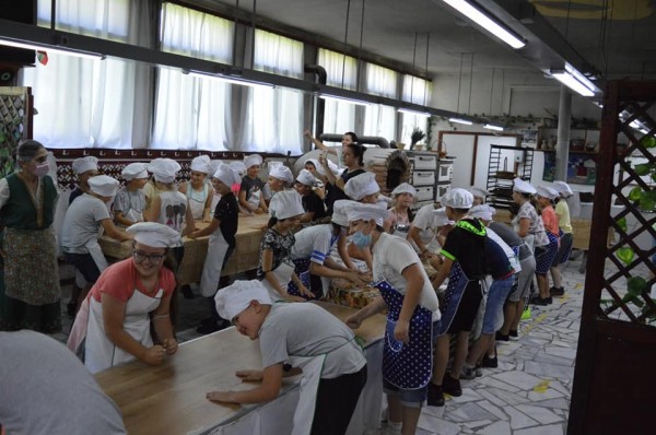 Четвъртокласници приключиха учебната година със забавна екскурзия