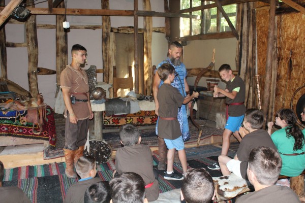 Екскурзия и атрактивни занимания сложиха край на учебната година и в ОУ “Георги Кирков“