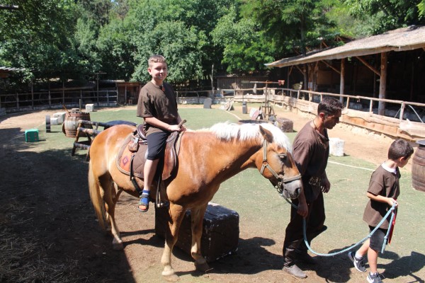 Екскурзия и атрактивни занимания сложиха край на учебната година и в ОУ “Георги Кирков“