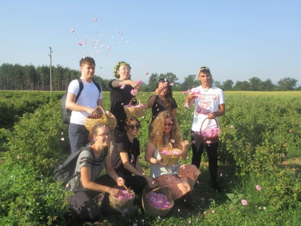 Доброволците действат в село Копринка