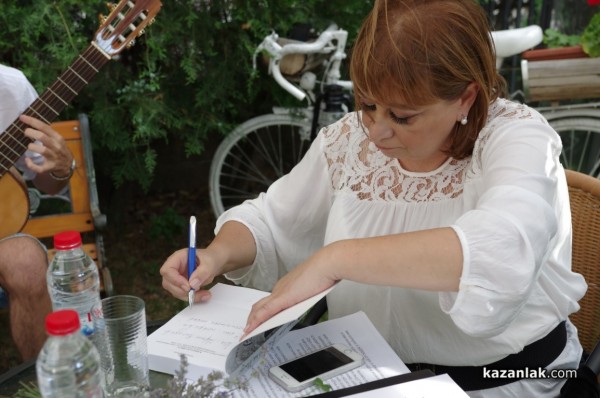 Румяна Лечева за книгата си “В името на Иисус“: Оптимист съм, вярвам в бъдещето на християнската църква