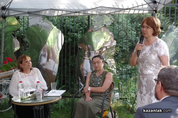 Румяна Лечева за книгата си “В името на Иисус“: Оптимист съм, вярвам в бъдещето на християнската църква