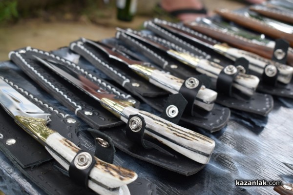 Чирпанлиевата къща събра десетки гости за Първия ножарски събор