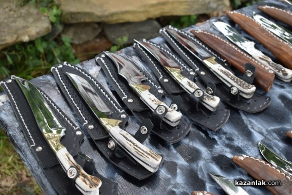 Чирпанлиевата къща събра десетки гости за Първия ножарски събор