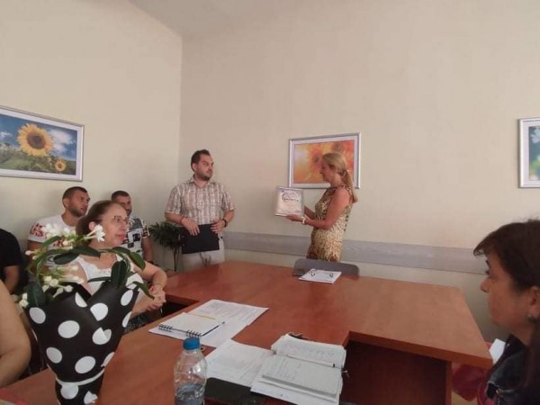 Учениците от IV Б клас на ОУ “Георги Кирков“ завършиха с последен урок и тържествена церемония