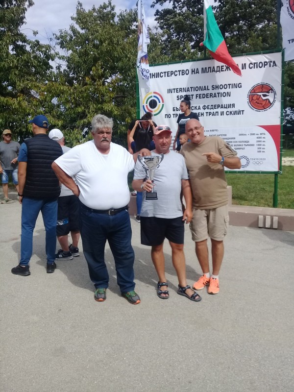 Казанлъшки стрелци с успехи и на втори полуфинал